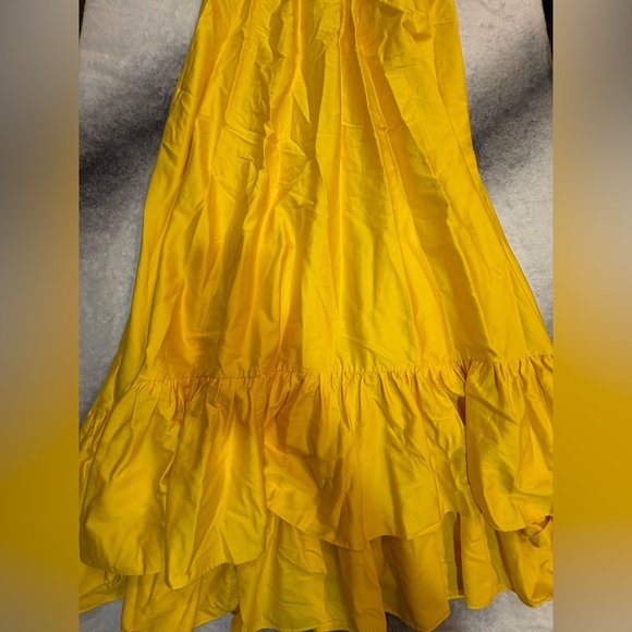Alice + Olivia Jovie Yellow Halter Ruffle Maxi Dress Size Small - Picture 9 of 14